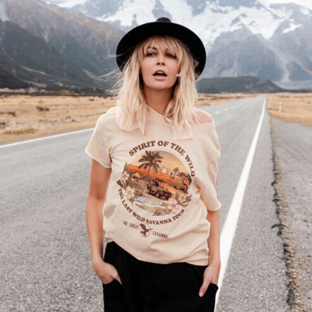 Spirit of the Wild Savannah Safari Graphic Tee - Picture 5 of 8